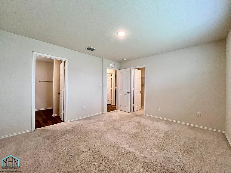 6318 Sycamore Run — Photo 19