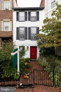 515 1/2 St NW, Washington, DC, 20001