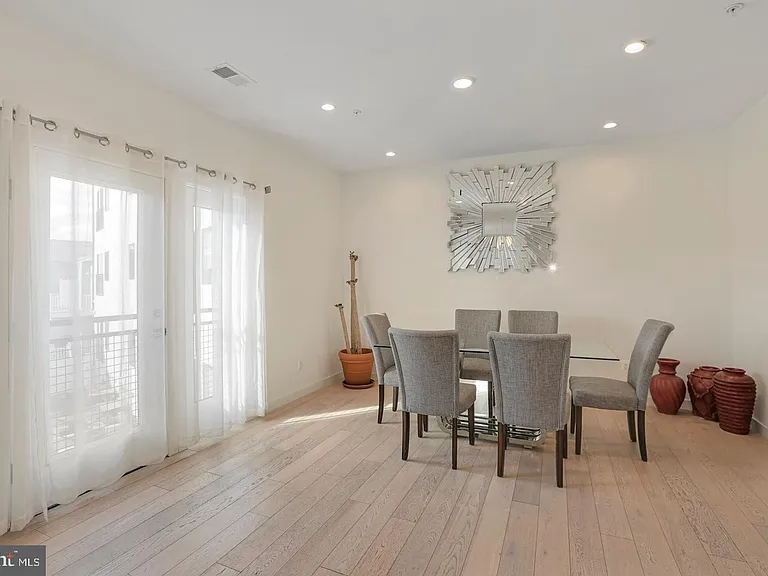 1495 Gallaudet St NE #B — Photo 14