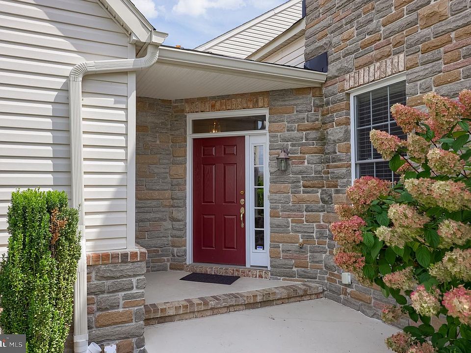 1st image of 1479 Turnberry Ct