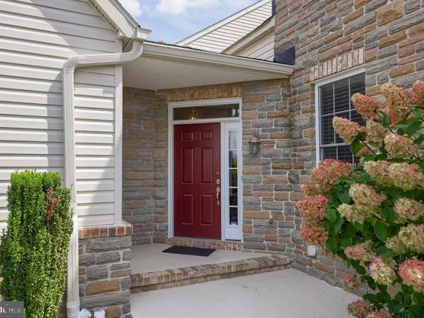 1479 Turnberry Ct, York, PA 17403