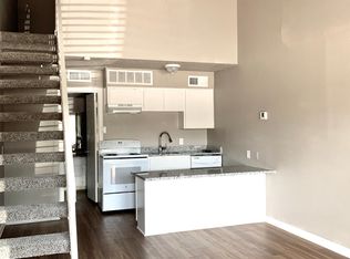 208 N Tarrant St, Crowley, TX 76036