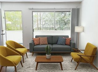 1138 11th St APT 2, Santa Monica, CA 90403