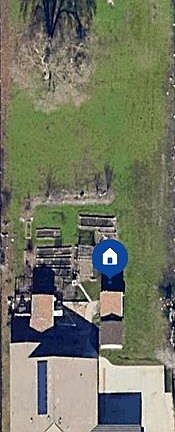 3rd image of 6407 Elder Creek Rd