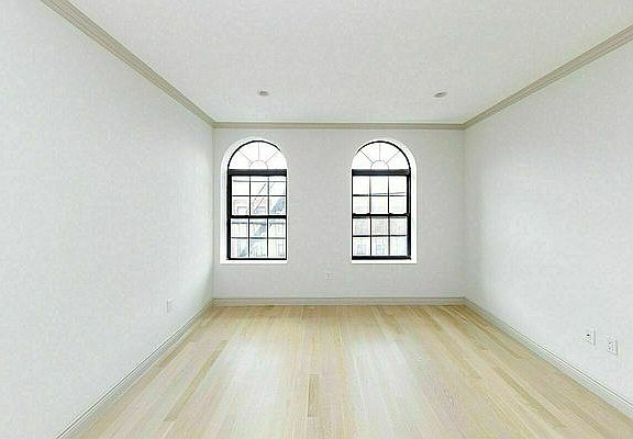 5th image of 371 E 10th St #5D