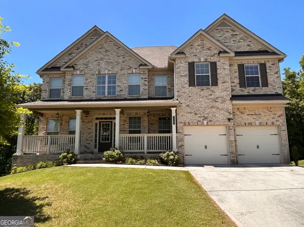 3863 Dragon Fly Ln, Loganville, GA 30052