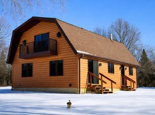 9510 Martin Dr, Spring Grove, IL 60081