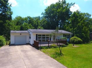 1954 Merrill Rd, Kent, OH 44240