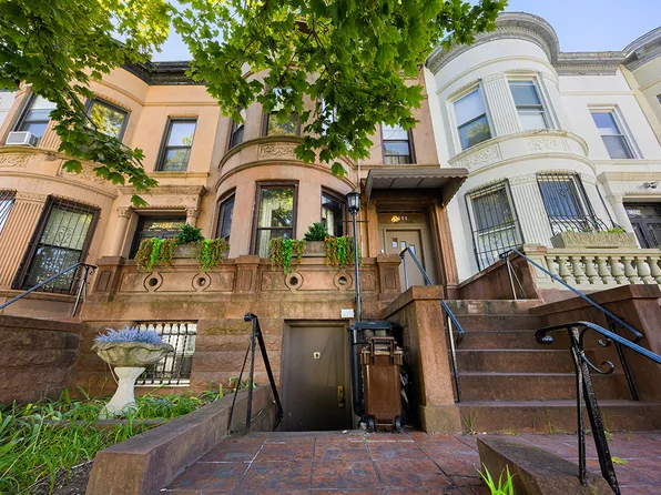 1206 Union Street image 5 of 17