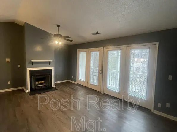 2326L W Vandalia Rd #1, Greensboro, NC 27407