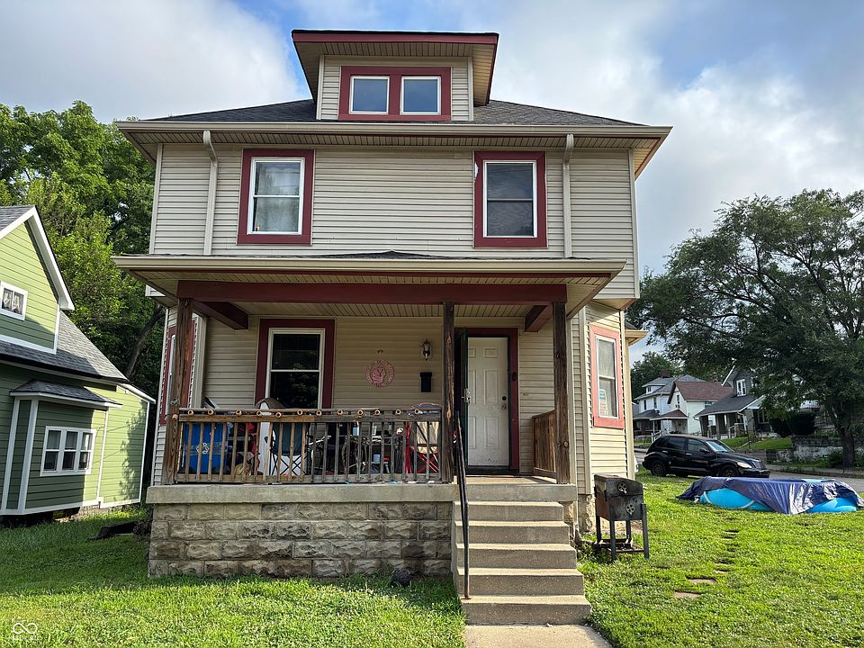 1st image of 342 W 26th St