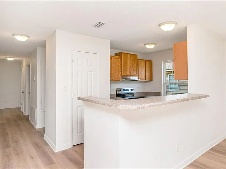 9932 Magnolia Crest Dr W — Photo 10