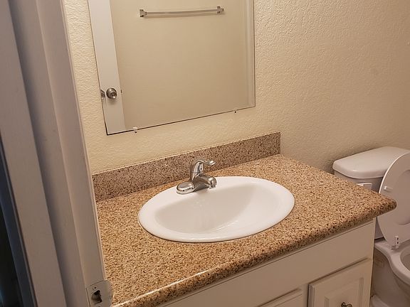 5th image of 2200 Gladys St APT 0802