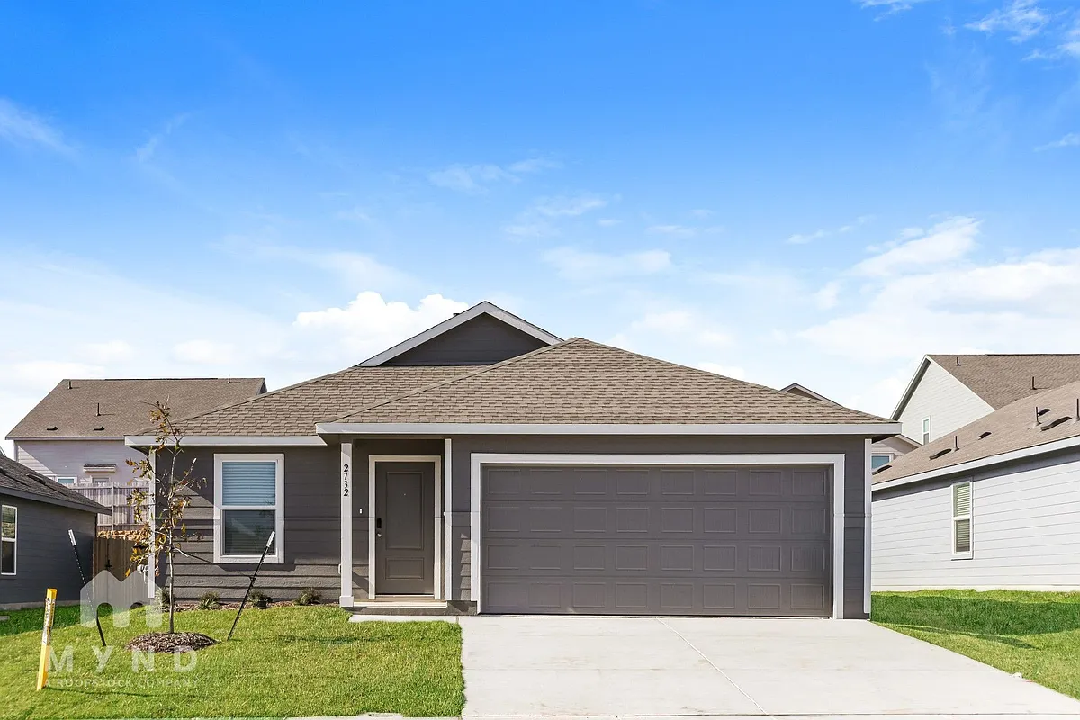 Floor plan 2732 Center Creek Ln