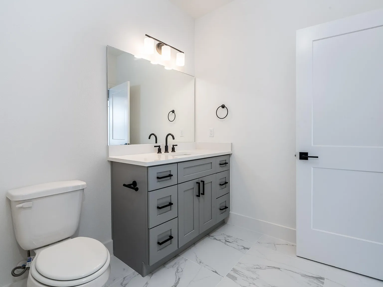 6426 Highland Pine Ln — Photo 2