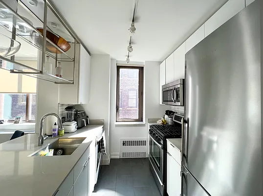 Rented by Compass | media 5