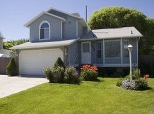 8426 S Handcart Cir, Sandy, UT 84070