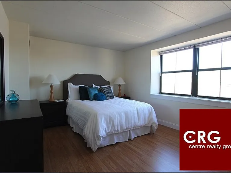 650 Columbus Ave #401 — Photo 4