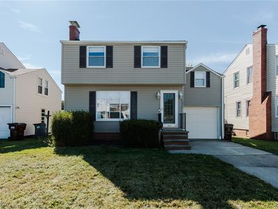 1319 Dartmoor Ave, Parma, OH, 44134