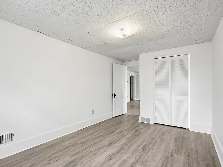 19 Singer Ave #5 — Photo 12