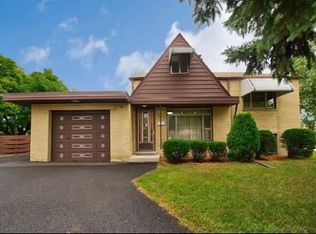 1624 Birch Dr, Berkeley, IL 60163