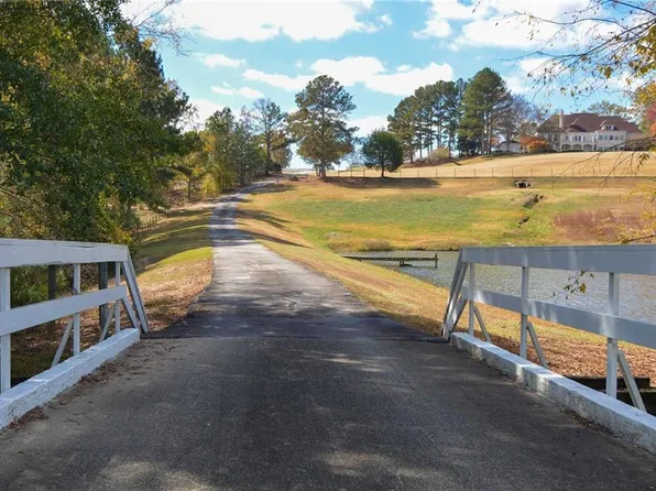 2871 Miller Bottom Rd SW, Conyers, GA 30012
