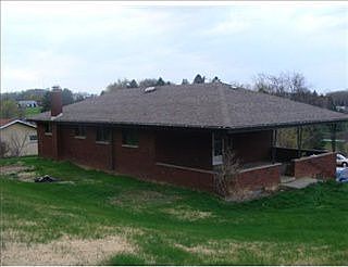 2nd image of 35 Holly Dr