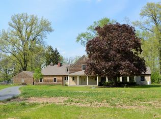 1250 E Cooke Rd, Columbus, OH 43224