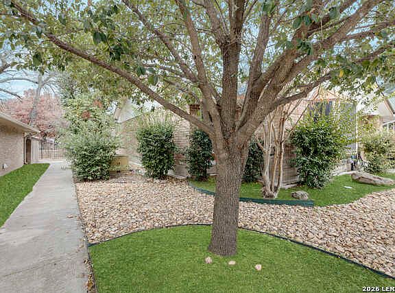 2nd image of 5007 Arbor Rdg