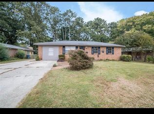 665 Winchester Ln, Norcross, GA 30071