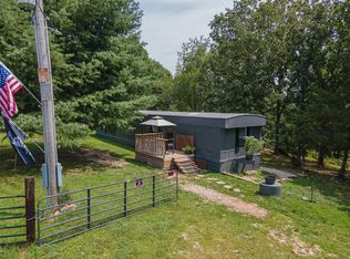 21300 State Route J, Newburg, MO 65550