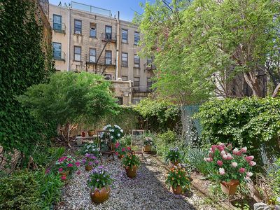 238 S 3rd St APT 1, Brooklyn, NY, 11211