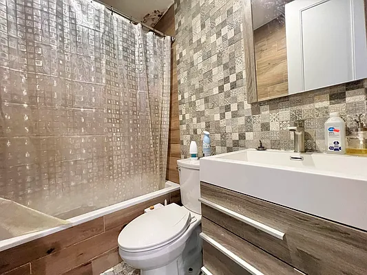 Rented by Doorway NYC, LLC | media 45