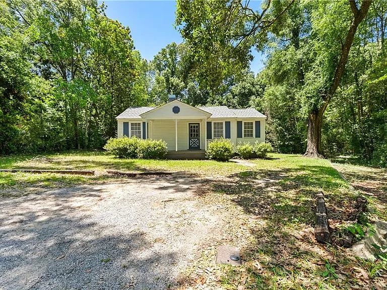 5263 Border Dr S — Photo 1