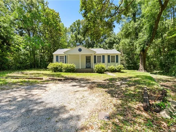 5263 Border Dr S, Mobile, AL 36608