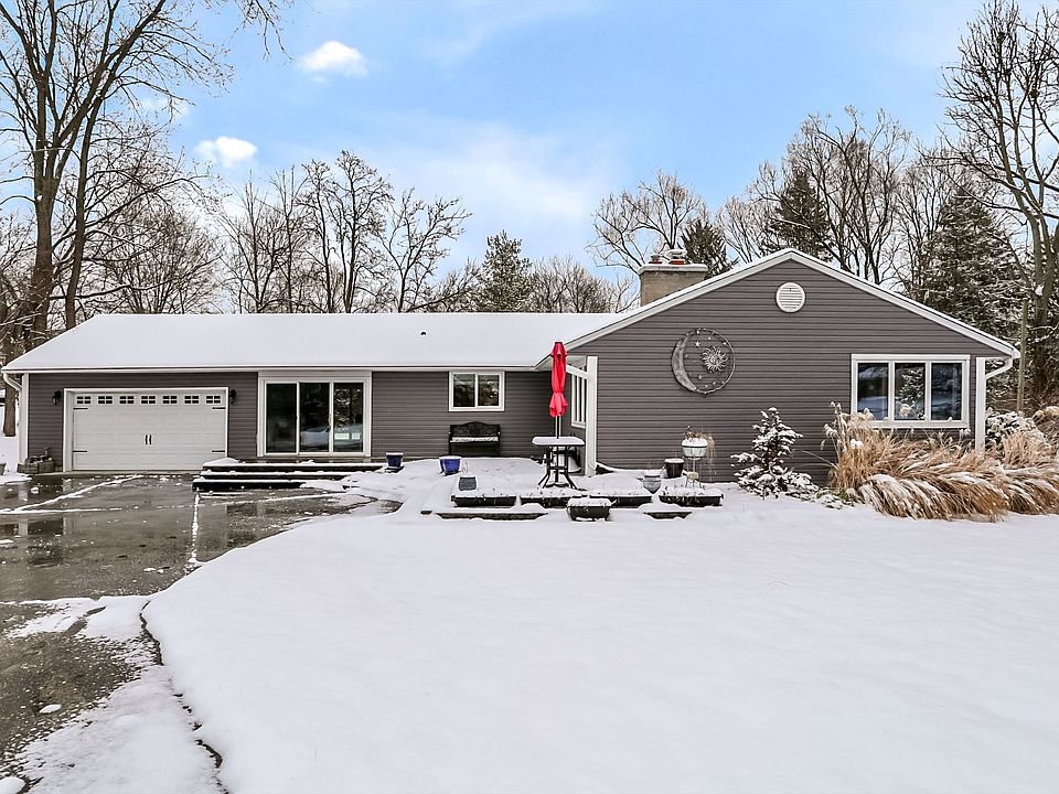 1st image of 8615 Manderley Dr