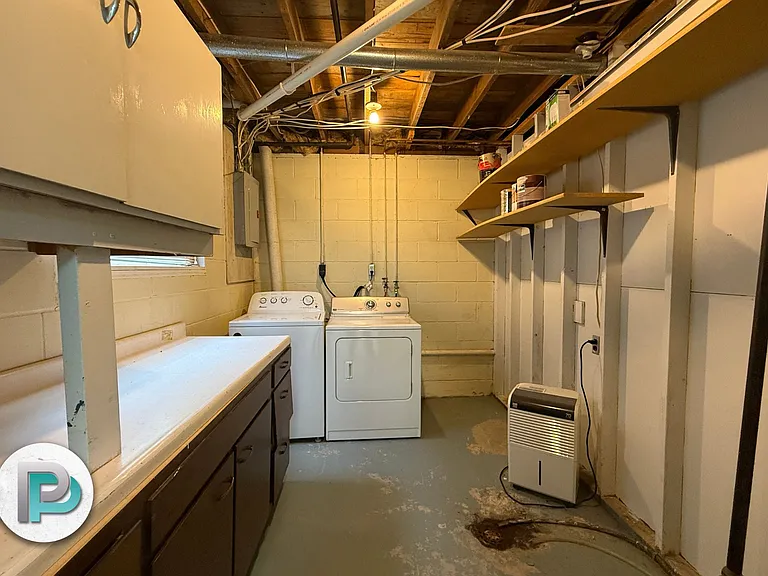 119 E North St #119 — Photo 23