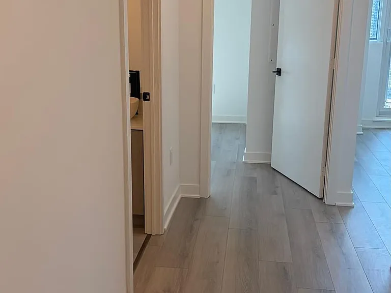 1185 Dupont St #2501 — Photo 15