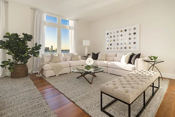 Rented by Compass | media 3