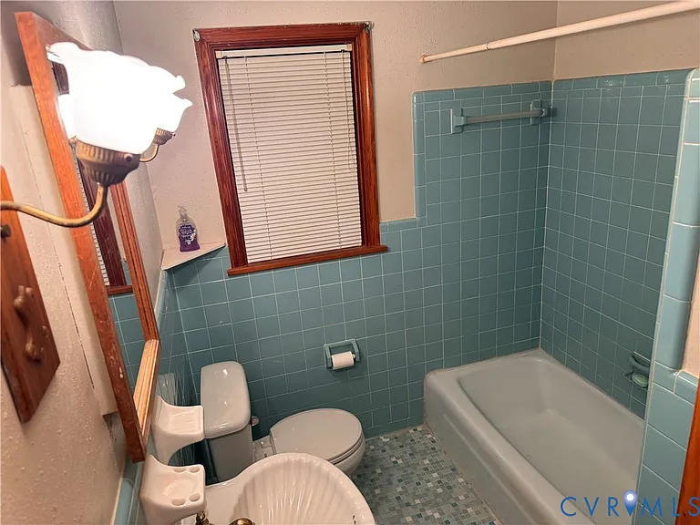 7146 Creighton Rd — Photo 24