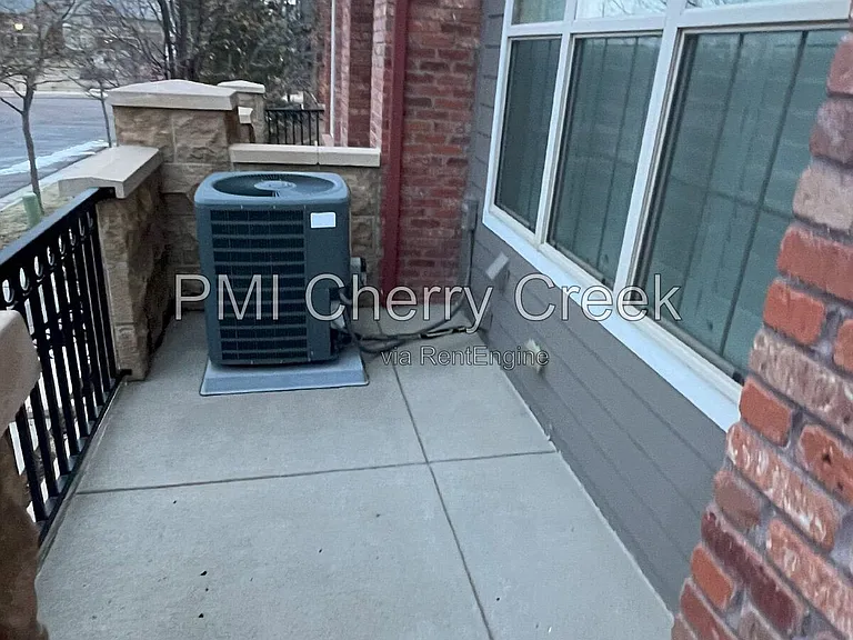 9256 Kornbrust Dr — Photo 4