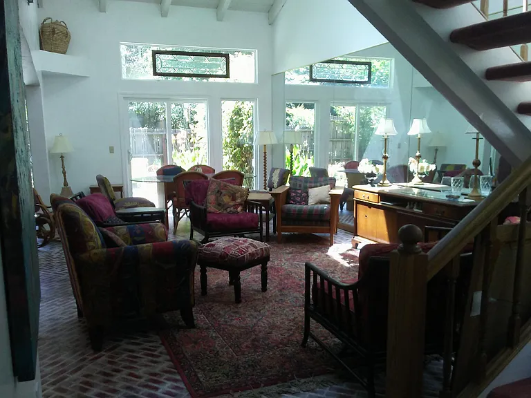 810 Tampico — Photo 3