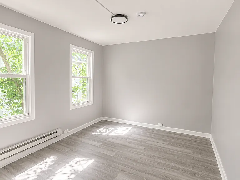 28 Harding Pl #2 — Photo 8