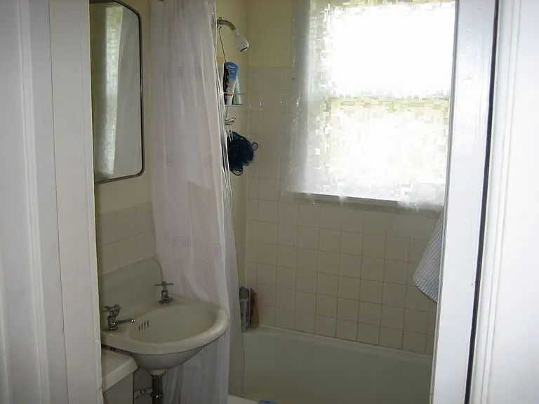 7022 Hubbard Ave #2 — Photo 9