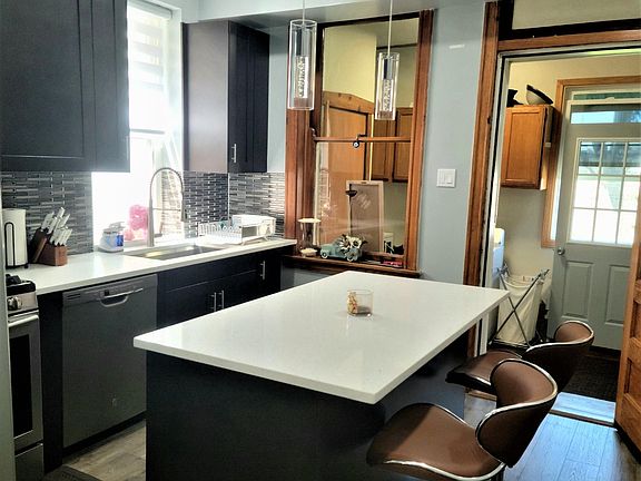 4th image of 2510 N Lawndale Ave APT 1