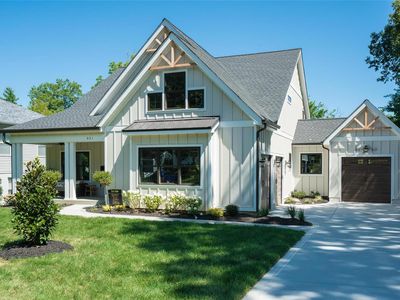 821 Warwick Ln, Saint Louis, MO, 63122