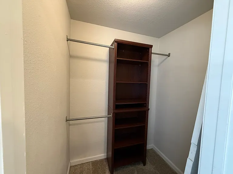 3701 Colonial Dr #201 — Photo 25