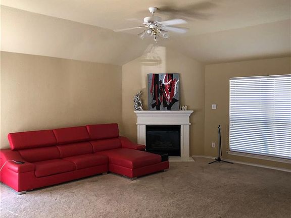 5th image of 7824 Pasteur Ct