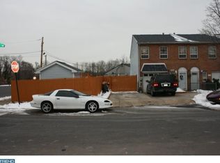 9995 Crestmont Ave, Philadelphia, PA 19114