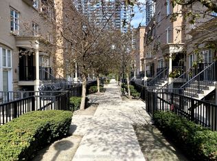 50 E Liberty St #1123, Toronto, ON M6K 3P3